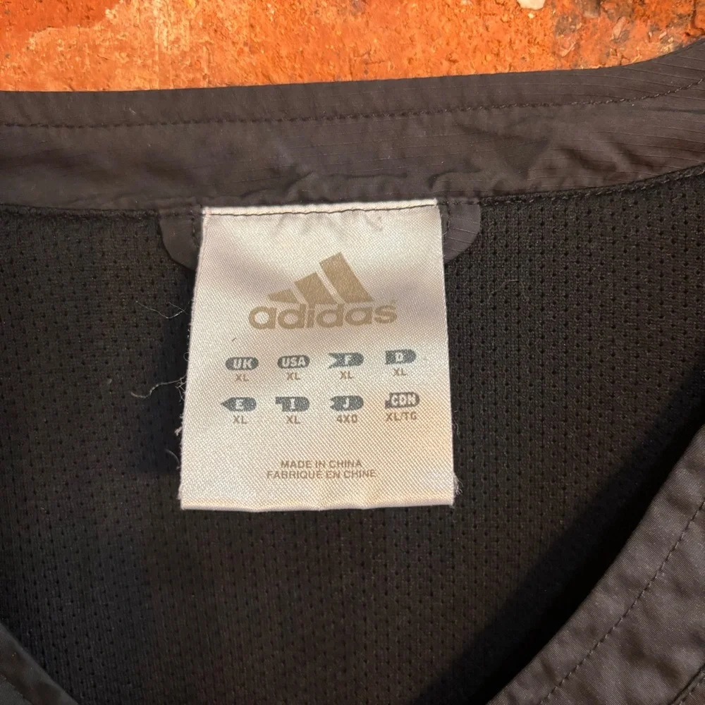 Adidas mens golf reflective vented windbreaker pullover black XL